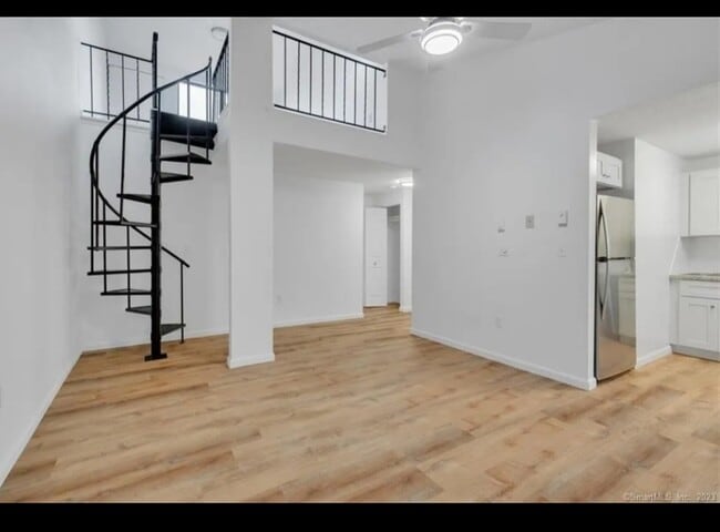 Building Photo - 174 Burgundy Hill Ln Unit 174 Rental