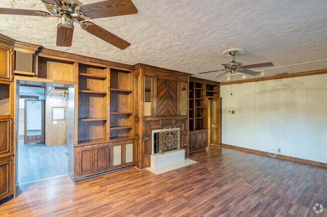 Sala de estar - 1757 E Ocean Blvd