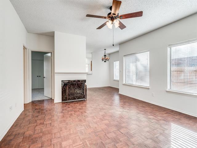 Photo - 715 Normandy Dr