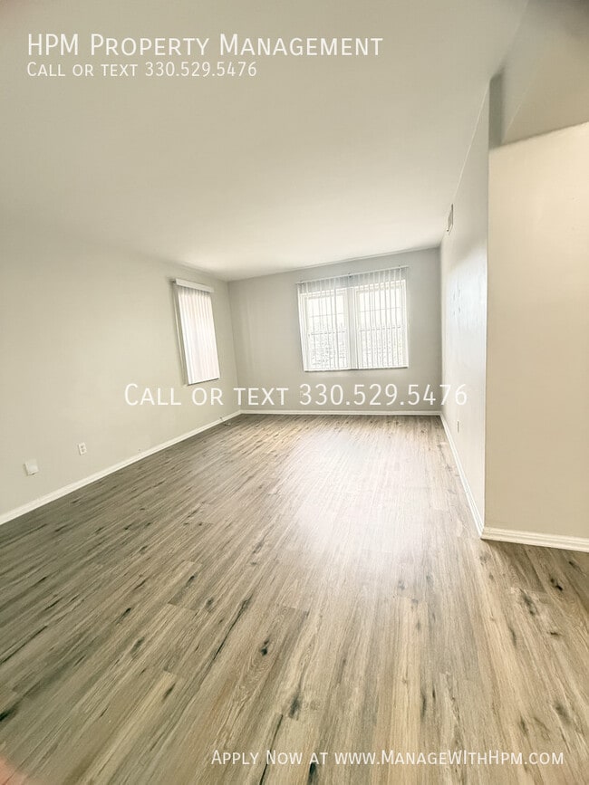 Photo - 3310 Warrensville Center Rd Unit 409