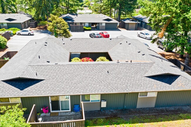 Photo - Edgewood Apartments