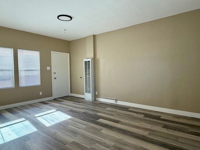 Photo - BELLA APARTMENTS: Beautiful Studio - 1 Bath Unit 6