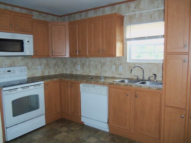 Photo - 193 Zackary St