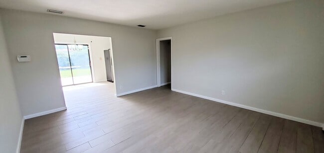 Photo - 3 Bedroom Home In Alrington!