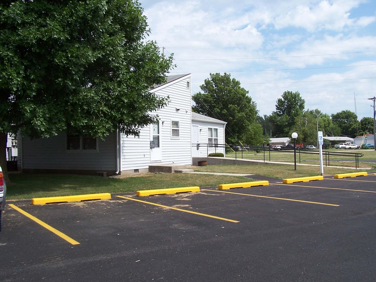 Building Photo - Bement Apartments