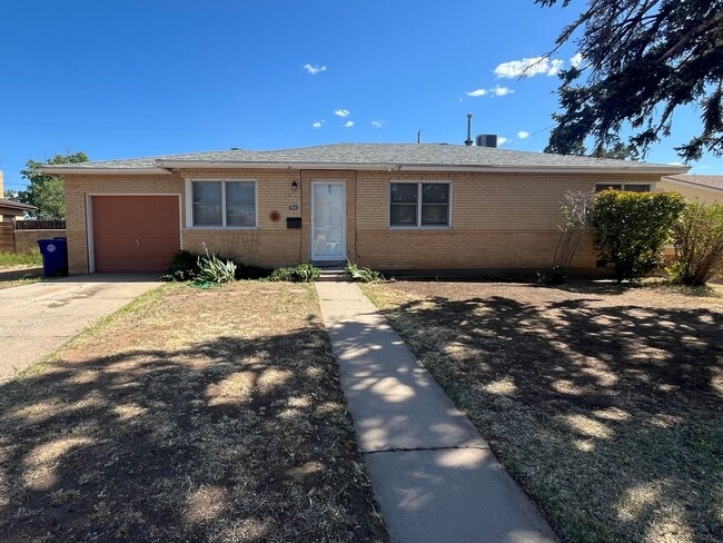 Quaint 3 Bedroom 2 Bathroom Home In The NE! - Quaint 3 Bedroom 2 Bathroom Home In The NE!