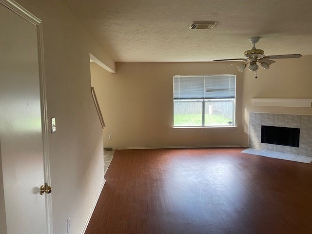 Photo - 1938 Courtside Pl Dr