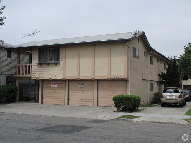 Building Photo - 2275 PINE AVE, LLC Rental