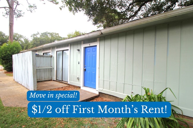 Photo - Move-In Ready 2-Bedroom Apartment - 1/2 Off First Month Rent! Unit 4