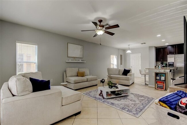 Photo - 4623 Chatterton Way