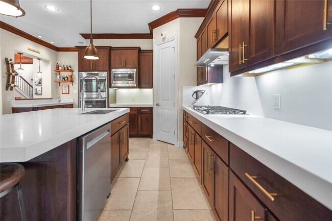 Photo - 1826 Jade Hollow Ln