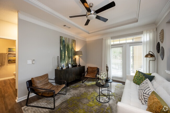 2BR, 2BA - 1150SF