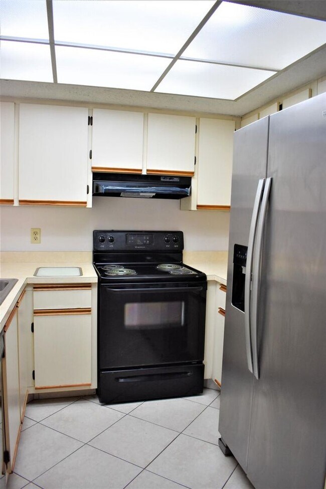 Photo - 1534 SE Royal Green Cir Unit 1534 SE Royal Green Circle