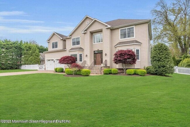 Photo - 1311 Allenhurst Ave