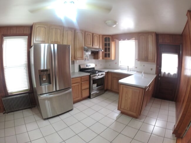 Photo - 14 Reedsdale St