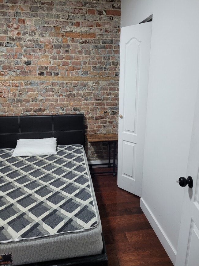 Photo - 4833 Rue Saint-Urbain