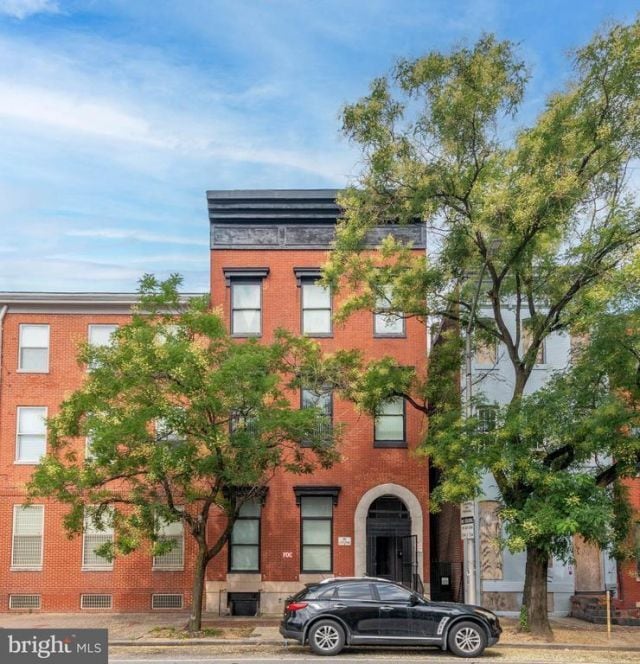 Building Photo - 31X N Paca St Unit 1