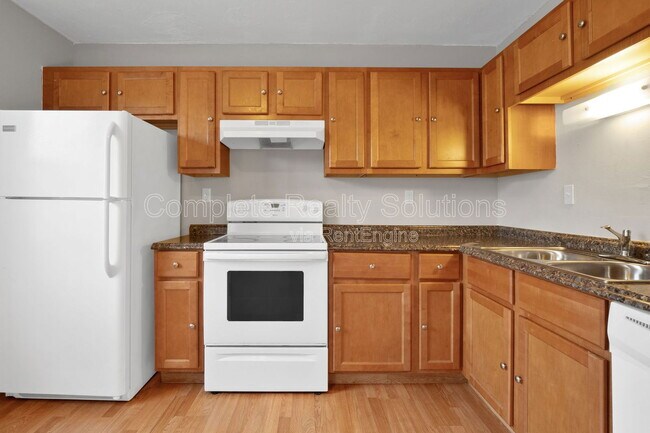 Photo - 334 Mt Everest Dr Unit B