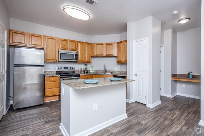 Interior Photo - Ballantyne Commons of Columbus Rental