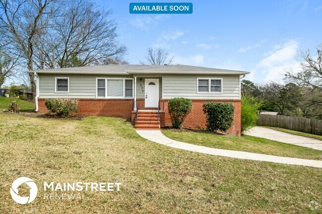 Building Photo - 232 Sunhill Rd NW Rental