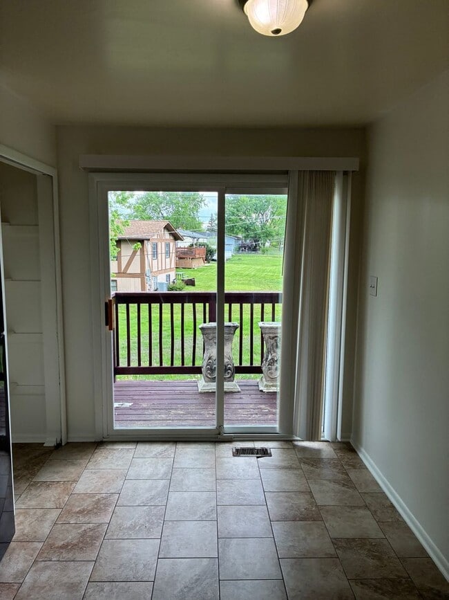 Photo - Spacious Updated 4 Bed 2 Bath with Garage Parking