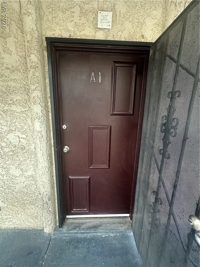 Photo - 2080 E Karen Ave Unit 1