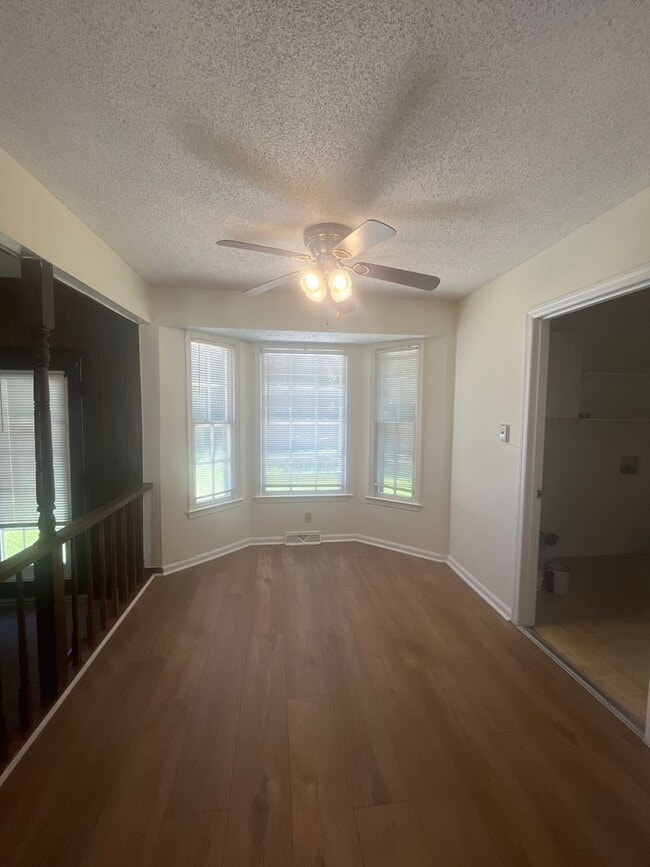 Photo - 3 Bedroom 2 Bath Ranch Home in the College Park Subdivision.