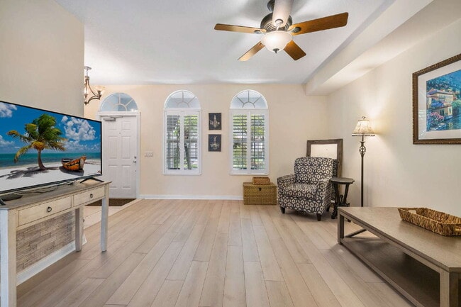 Photo - Island Walk - Townhouse for annual rent