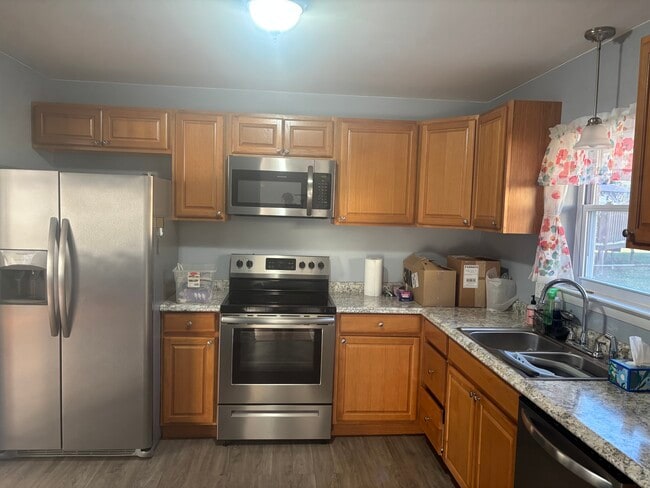 Photo - 839 Pyrtle Dr