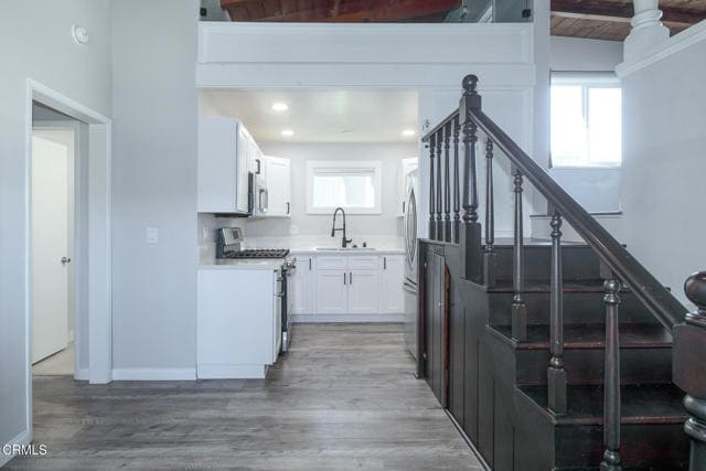 Photo - 288 Cahuenga Dr