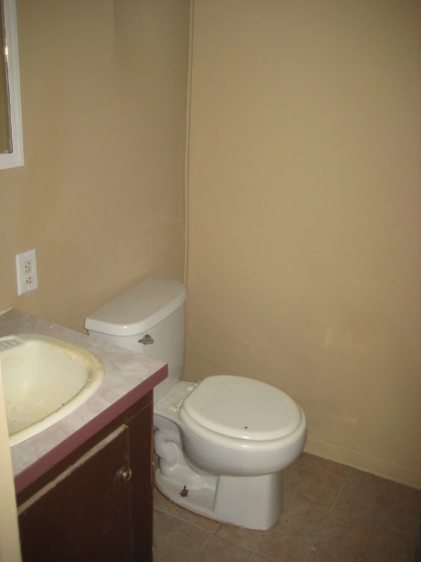 Photo - 924 W 49th St Unidad LOT 04