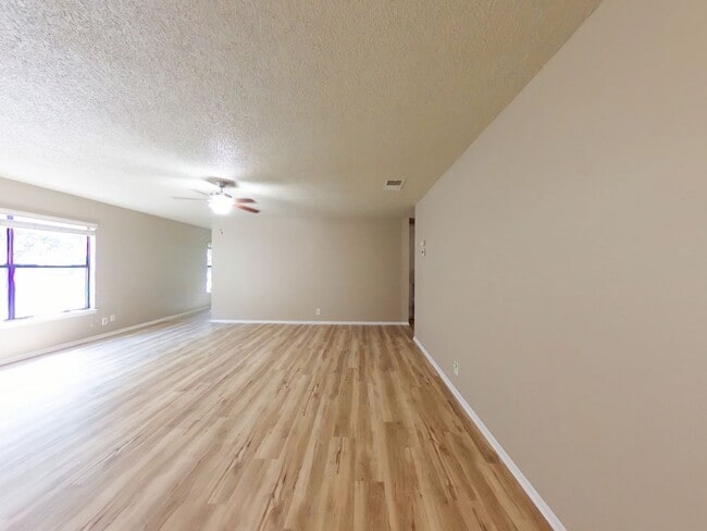 Photo - Wonderful Neighborhood 4-bedroom Home
