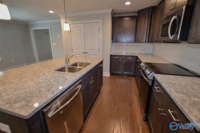 Photo - 113 Gary Allen Blvd