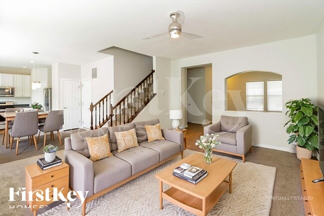 Photo - 1081 Carrington Pl