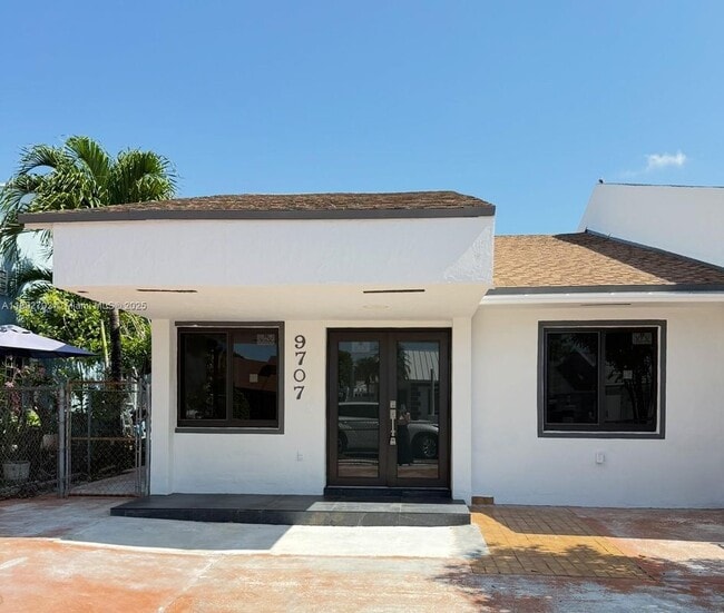 Building Photo - 9707 SW 1st Terrace Rental