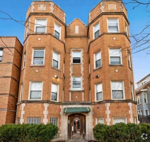Building Photo - 7664 S South Shore Dr Rental
