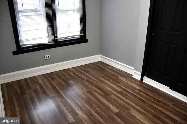 Photo - 5623 Walton Ave