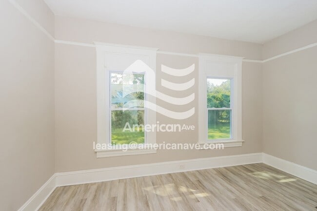Photo - 251 Oak Haven Ave