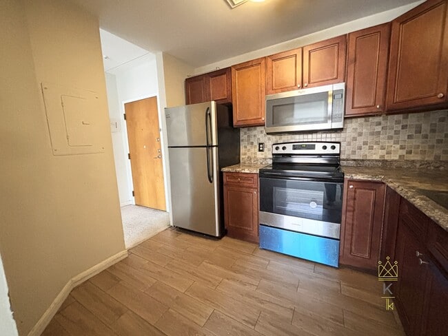 Photo - 14 Heron St Unit 208