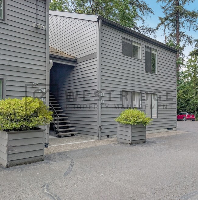 Photo - 6745 SW Scholls Ferry Rd