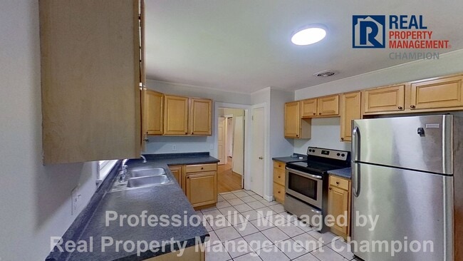 Photo - Great 3 BD/1 BA Ranch Style Home w/Large Yard