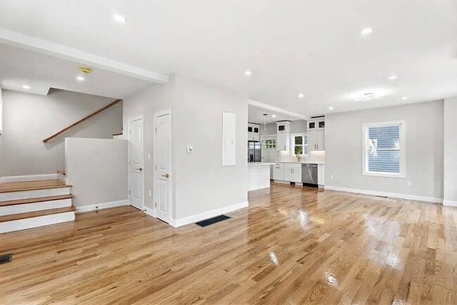 55 Wyoming Ave