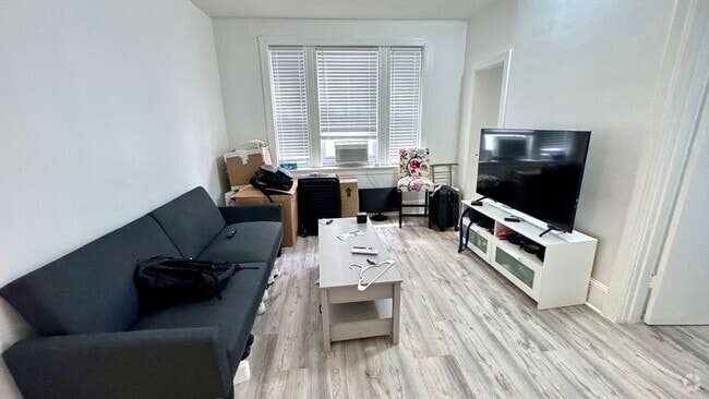 Building Photo - 56 Park Vale Ave Unit 3 Rental