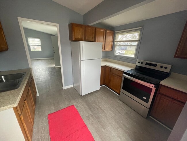 Photo - Updated 3 Bedroom