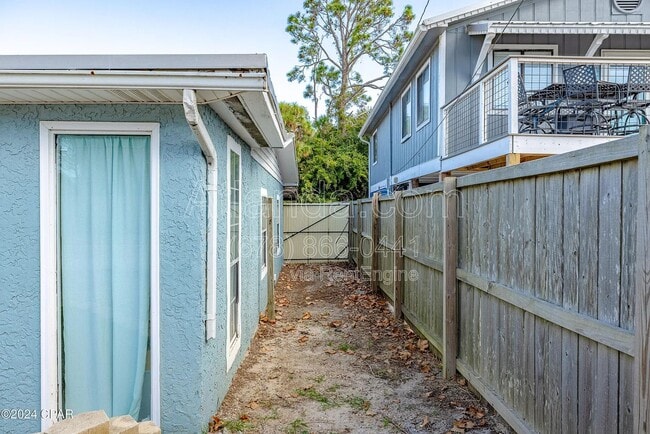 Photo - 5818 Hilltop Ave