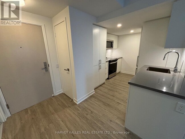 Photo - 500 Wilson Ave Unit 415