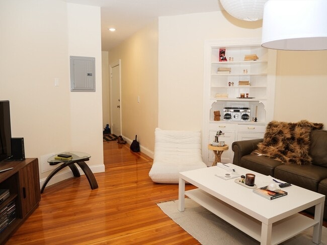 Photo - 10 Beals St Unit 2