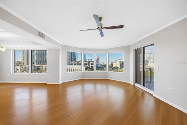 Photo - 371 Channelside Walk Way Unidad 603