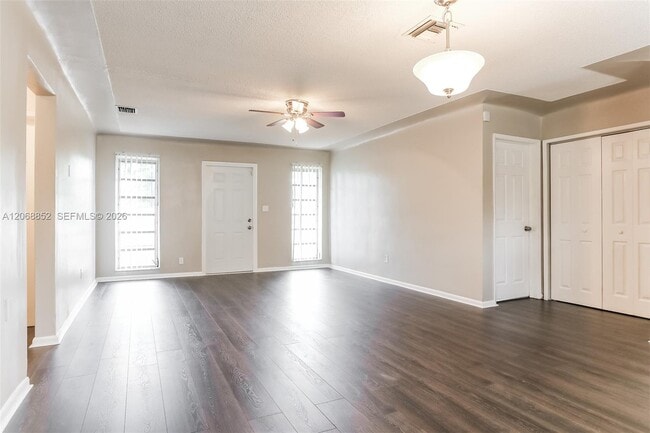 Photo - 1565 NW 6th Ave