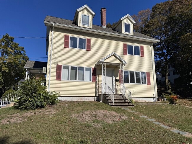 Photo - 86 Salem St